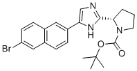 结构式 CAS# 1228551-96-9, (S)-2-(5-(6-溴萘-2-基)-1H-咪唑-2-基)吡咯烷-1-甲酸叔丁酯